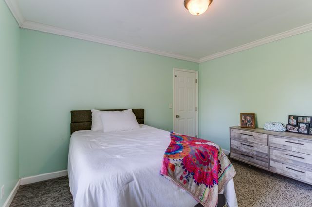 1701 Fallen Acorn Ct, Murfreesboro, TN 37129