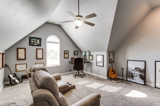 1701 Fallen Acorn Ct, Murfreesboro, TN 37129