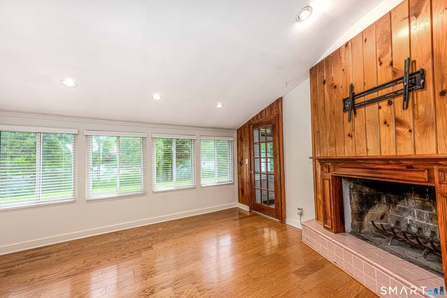 9 Old Hickory Lane, Branford, CT 06405