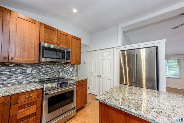 9 Old Hickory Lane, Branford, CT 06405