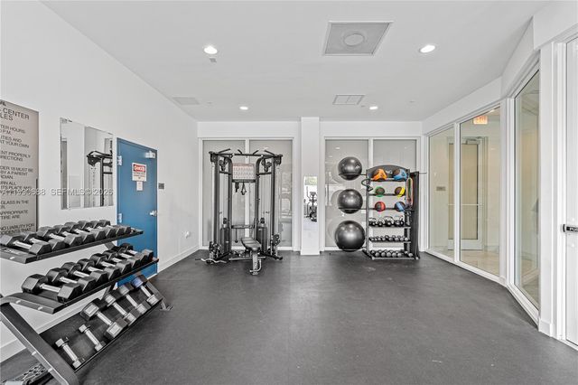 1850 Monroe St 308, Hollywood, FL 33020