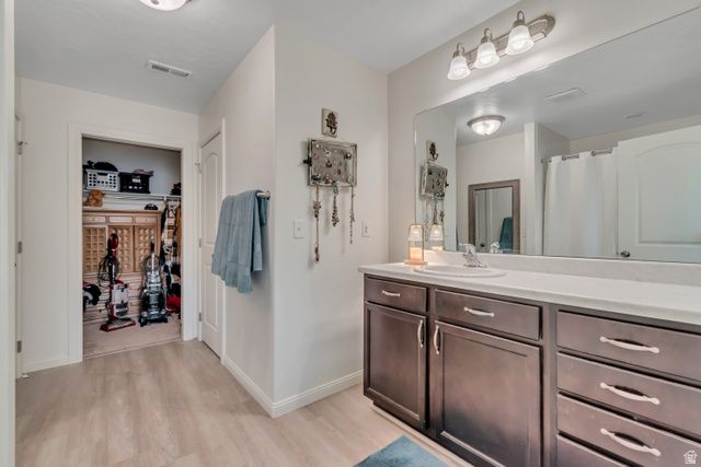 5073 N FOLKSTONE DR, Eagle Mountain, UT 84005