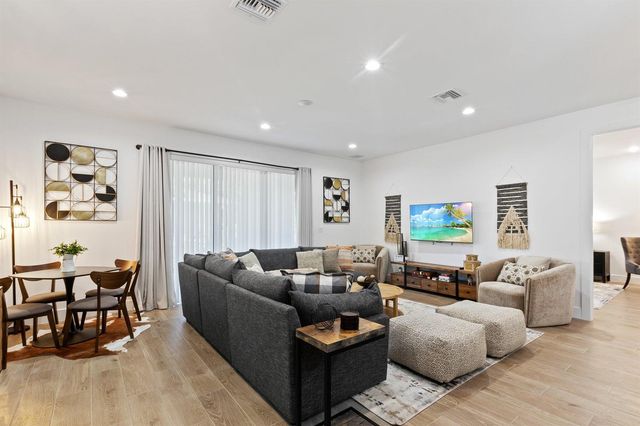601 SW 3rd Street, Delray Beach, FL 33444
