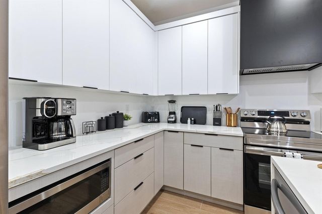 601 SW 3rd Street, Delray Beach, FL 33444