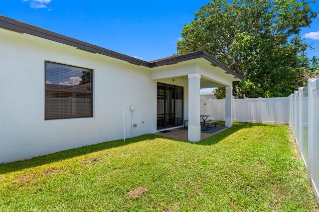 601 SW 3rd Street, Delray Beach, FL 33444