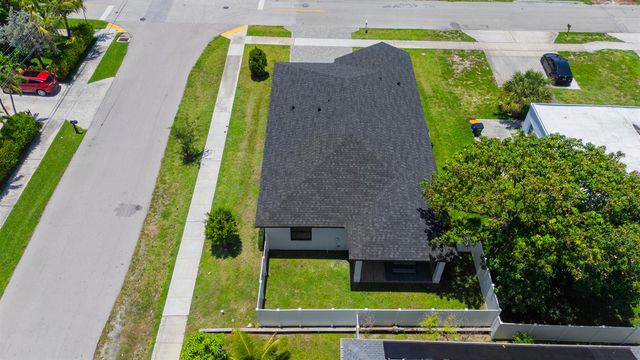 601 SW 3rd Street, Delray Beach, FL 33444