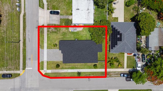 601 SW 3rd Street, Delray Beach, FL 33444