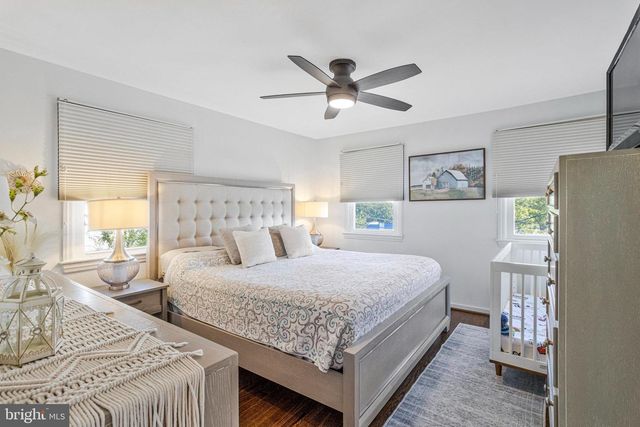 6928 UNIVERSITY DR, Alexandria, VA 22307