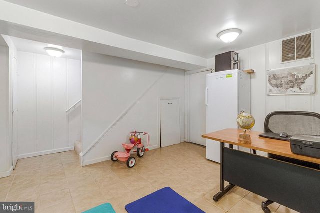 6928 UNIVERSITY DR, Alexandria, VA 22307