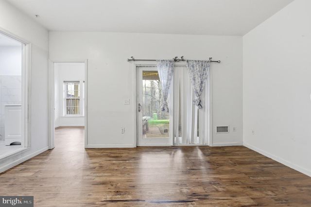 1629 TREETOP VIEW TER, Silver Spring, MD 20904