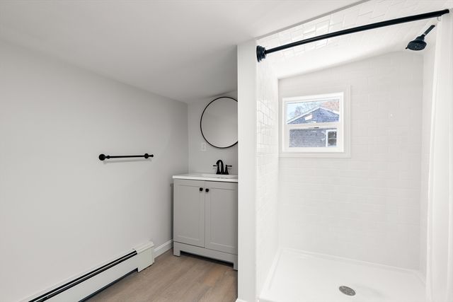 21 Evergreen Street, Dartmouth, MA 02747