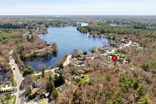 21 Evergreen Street, Dartmouth, MA 02747