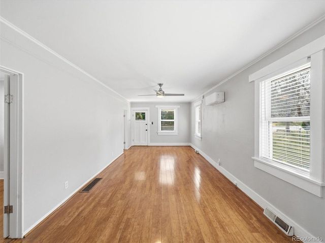 4245 S Clarkson St, Englewood, CO 80113