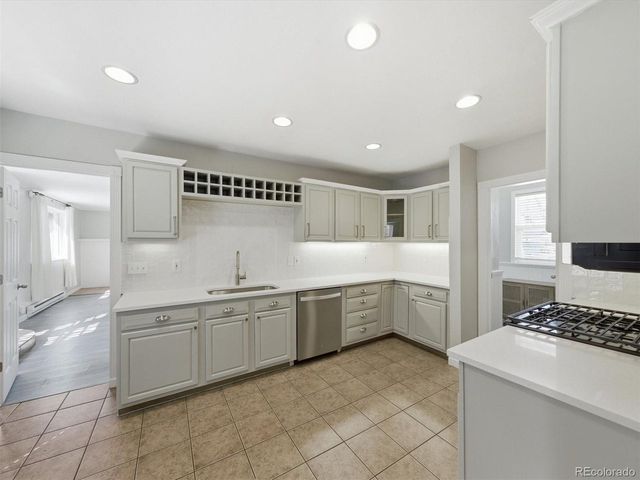 4245 S Clarkson St, Englewood, CO 80113