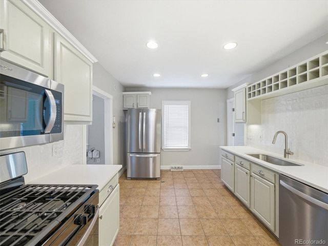 4245 S Clarkson St, Englewood, CO 80113