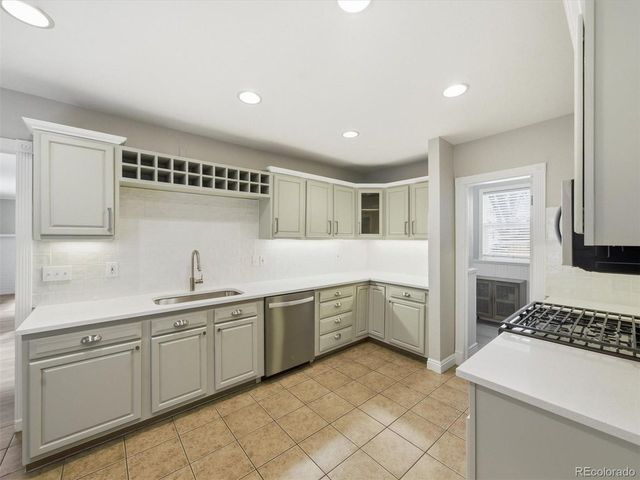 4245 S Clarkson St, Englewood, CO 80113