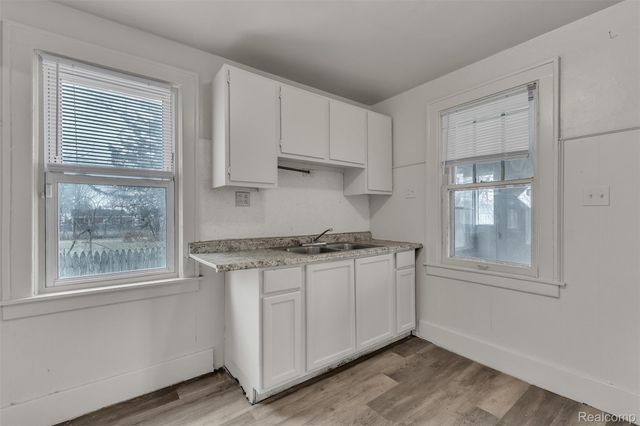 4877 Maynard Street, Detroit, MI 48215