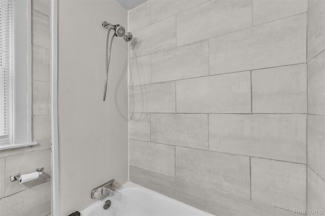 4877 Maynard Street, Detroit, MI 48215