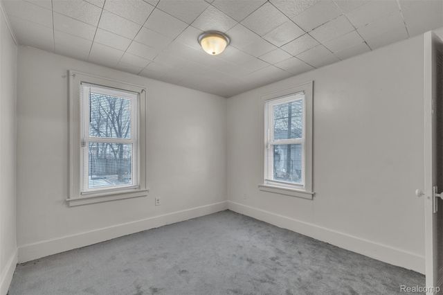 4877 Maynard Street, Detroit, MI 48215