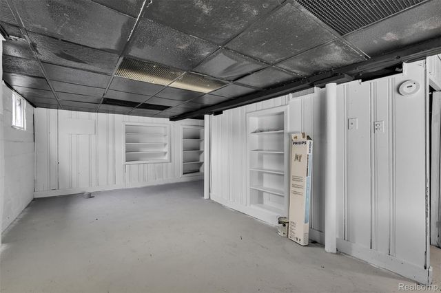 4877 Maynard Street, Detroit, MI 48215