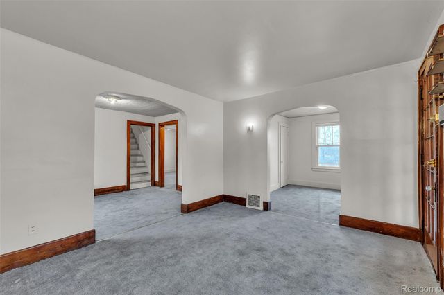 4877 Maynard Street, Detroit, MI 48215