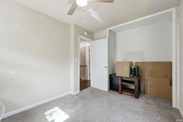 6236 Chaucer Court, South Bend, IN 46614