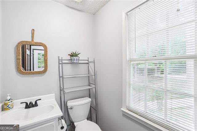 1319 Crumbley Road, Mcdonough, GA 30252