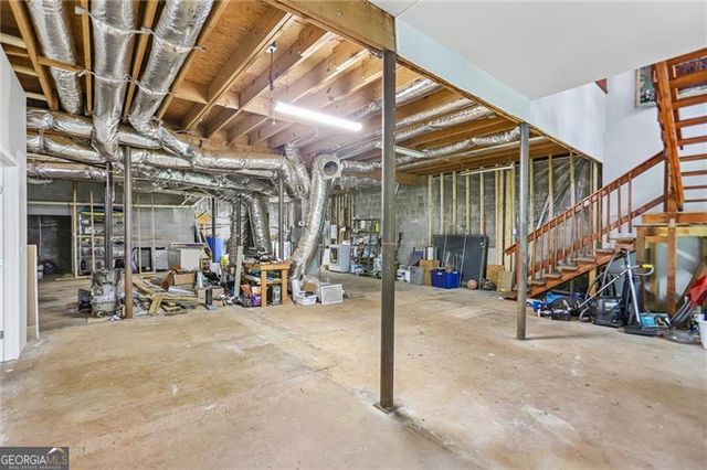 1319 Crumbley Road, Mcdonough, GA 30252