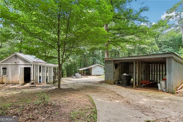 1319 Crumbley Road, Mcdonough, GA 30252