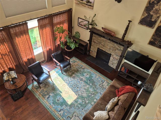 4976 W Stonegate Circle, Orion Charter Township, MI 48359