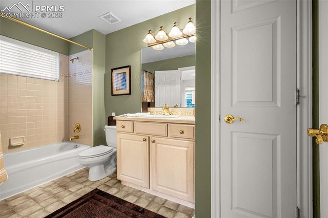 12265 Jones Park Court, Colorado Springs, CO 80921