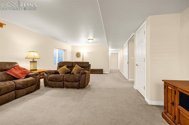 12265 Jones Park Court, Colorado Springs, CO 80921