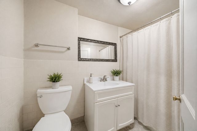 11612 S Lafayette Avenue, Chicago, IL 60638