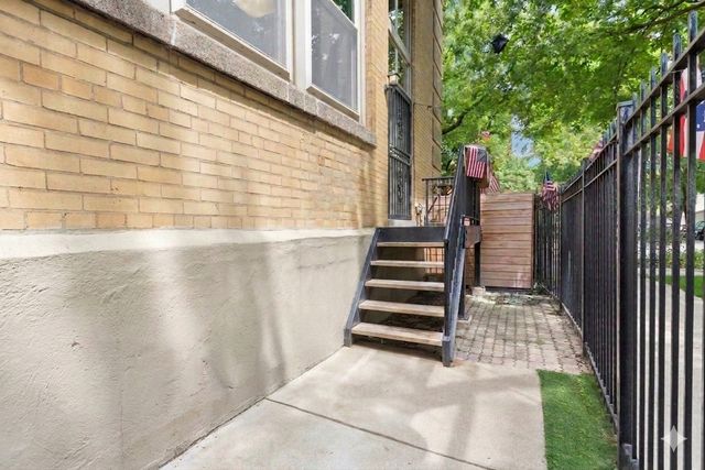 3900 N Claremont Avenue 103, Chicago, IL 60618