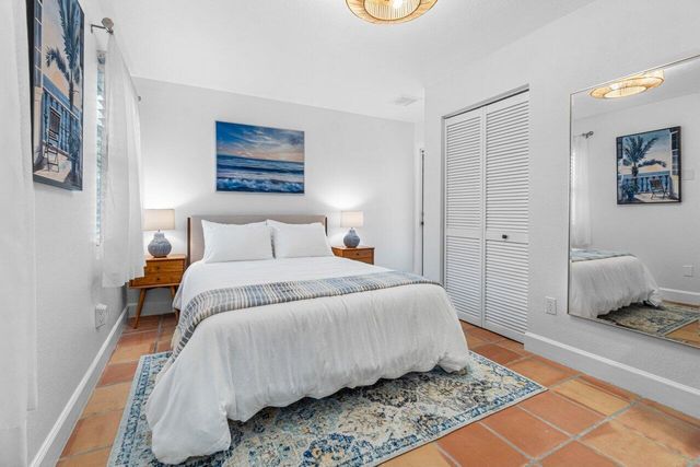 1911 Parker Avenue, West Palm Beach, FL 33401