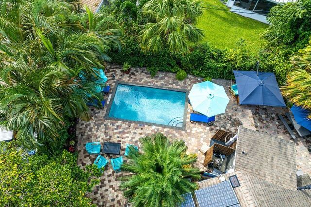 1911 Parker Avenue, West Palm Beach, FL 33401