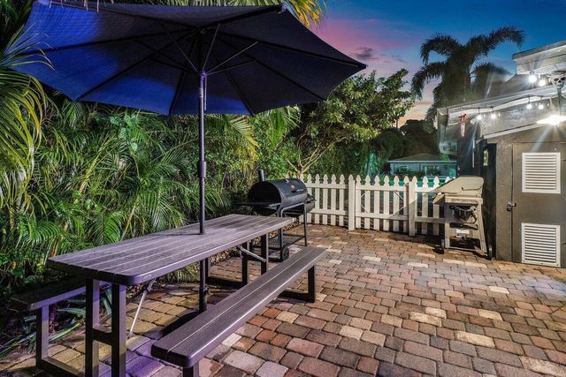 1911 Parker Avenue, West Palm Beach, FL 33401