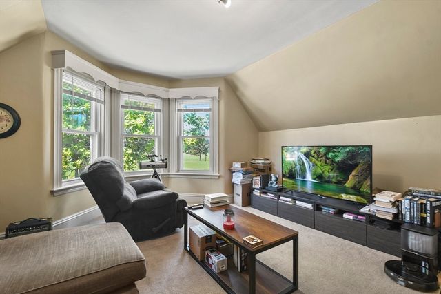 51 Colantha Ave, Brockton, MA 02301