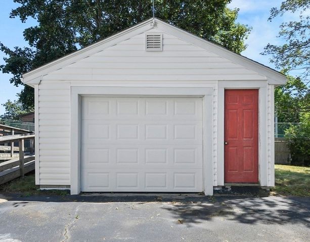 51 Colantha Ave, Brockton, MA 02301