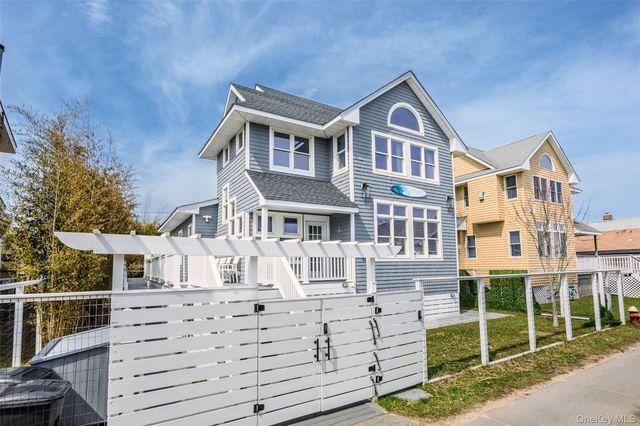 24 Bungalow Walk, Ocean Beach, NY 11770
