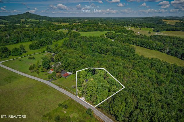 3247 Moodyville Rd, Byrdstown, TN 38549