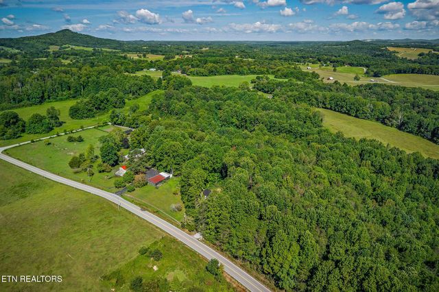 3247 Moodyville Rd, Byrdstown, TN 38549