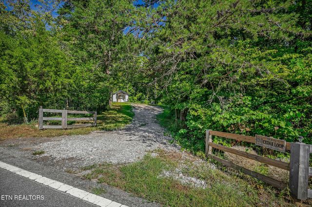 3247 Moodyville Rd, Byrdstown, TN 38549