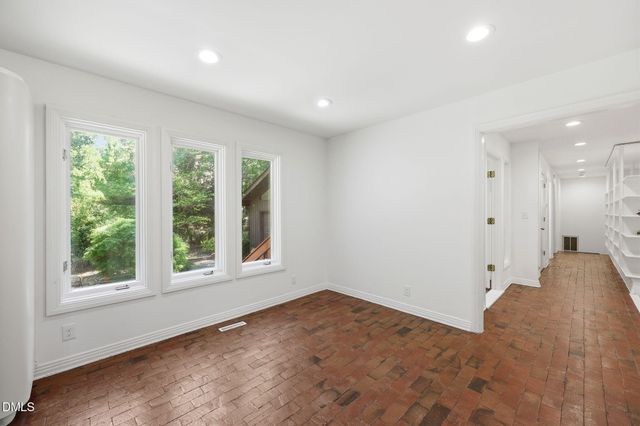 910 Tarik Drive, Durham, NC 27707