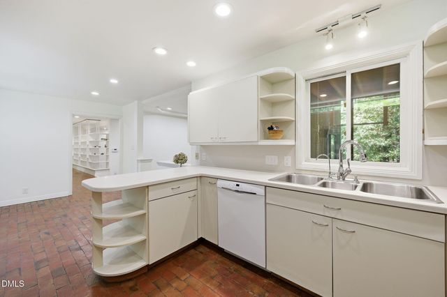 910 Tarik Drive, Durham, NC 27707