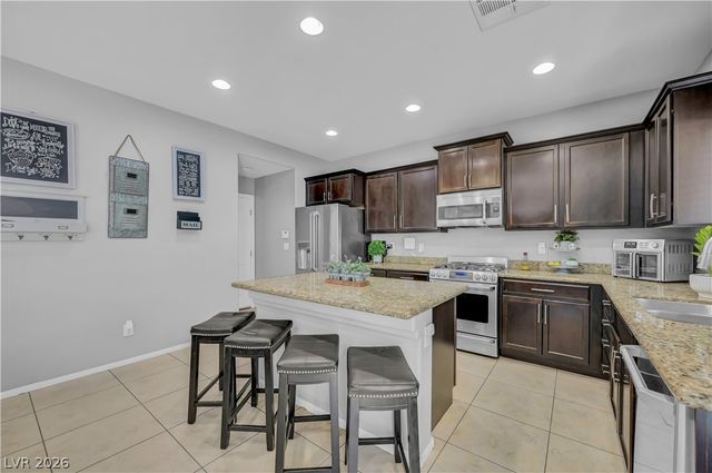 8083 Mosaic Sunrise Lane, Las Vegas, NV 89166
