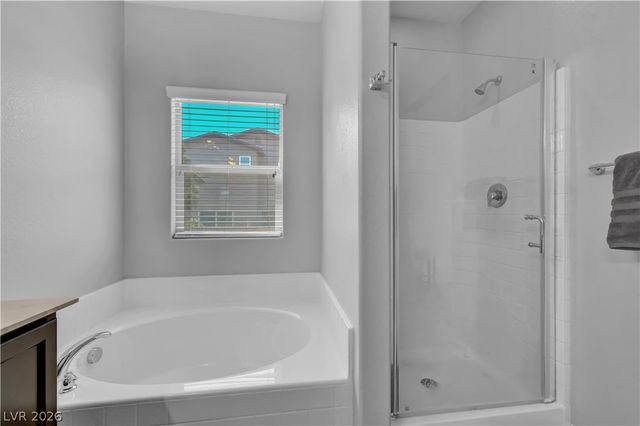 8083 Mosaic Sunrise Lane, Las Vegas, NV 89166