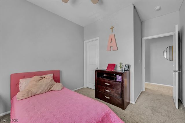 8083 Mosaic Sunrise Lane, Las Vegas, NV 89166