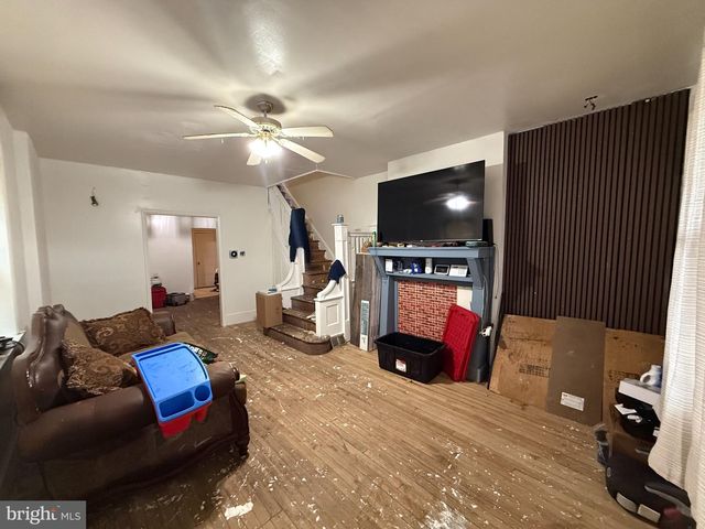 5555 WEBSTER, Philadelphia, PA 19143
