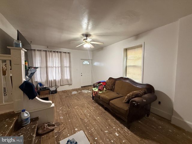 5555 WEBSTER, Philadelphia, PA 19143